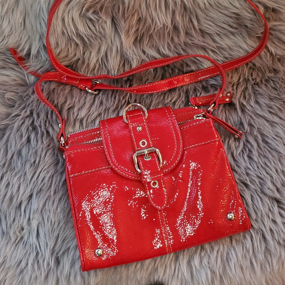 Nine west purse red